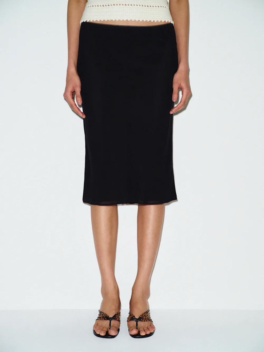 90’s Black Midi Skirt